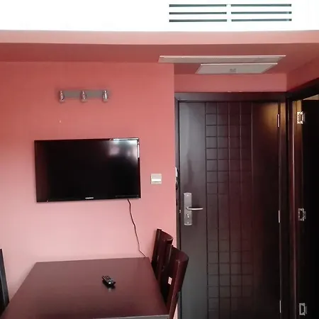 Ajax City Hotel 4*