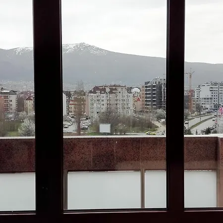 Ajax City Hotel 4*